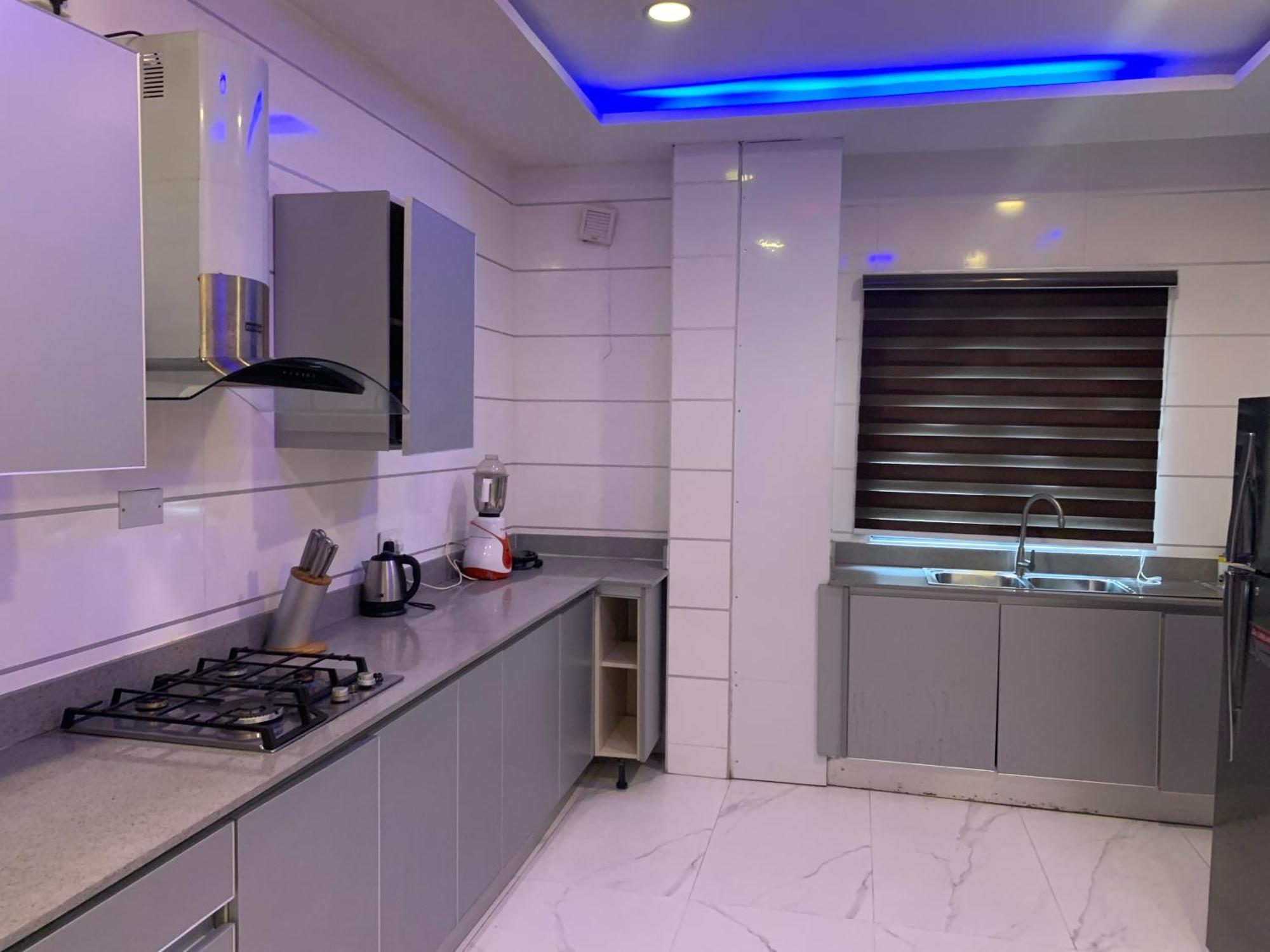 Presken Luxury Apartments Лагос Екстериор снимка